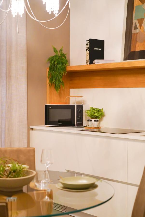 Fepa Place Design Apartments Naples Exterior photo